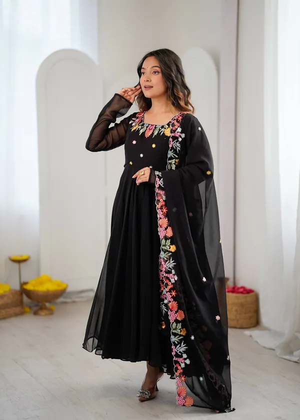 Black_Georgette_Embroidery_Anarkali_Suit