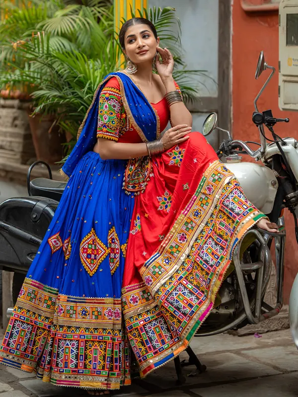 Red_Blue_Heavy_Muslin_Cotton_Lehenga_Choli_with_Mirror_Work
