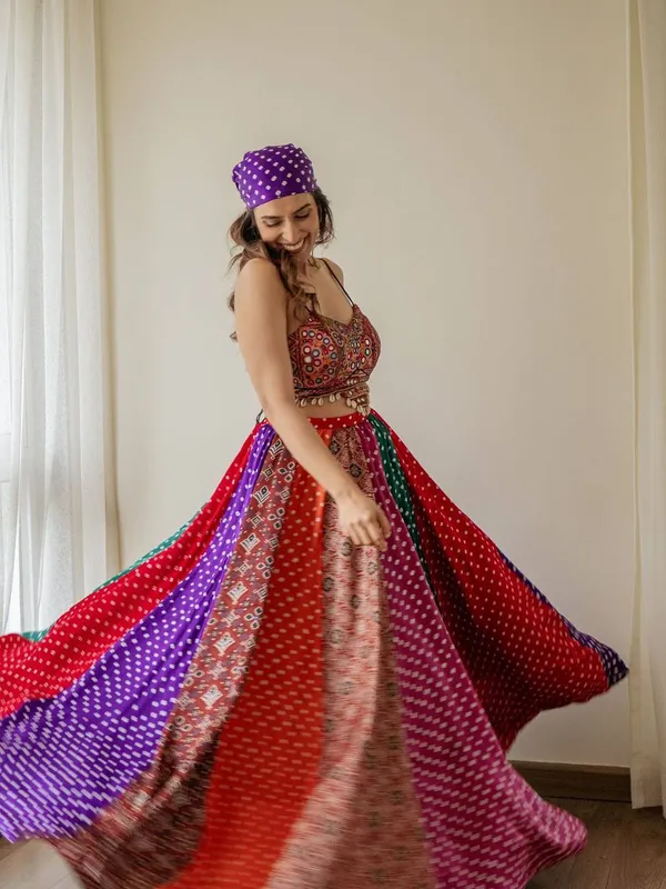 Sophisticated_Multi_Faux_Georgette_Digital_Print_Lehenga_with_Gamthi_Mirror_Work_Blouse