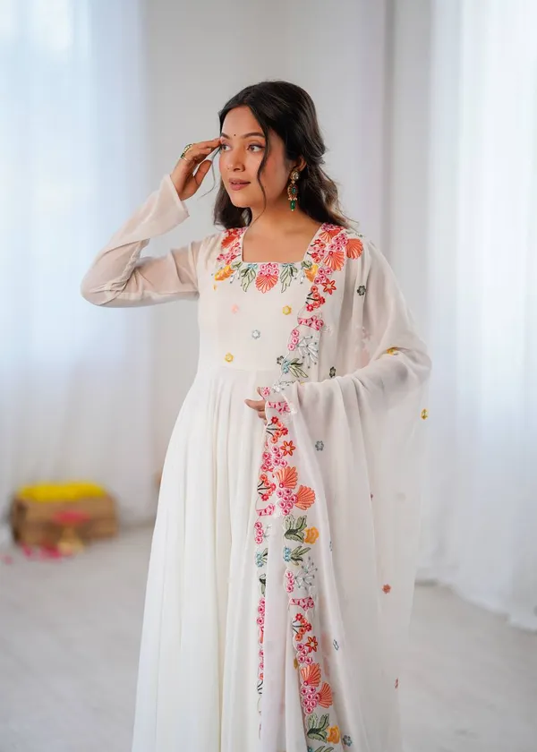 White_Georgette_Embroidery_Anarkali_Suit