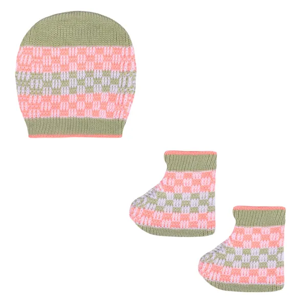 Green_And_Pink_Knitted_Winter_Set_For_Baby