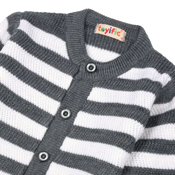 Grey_Knitted_Striped_Winterwear_Set_For_Babies