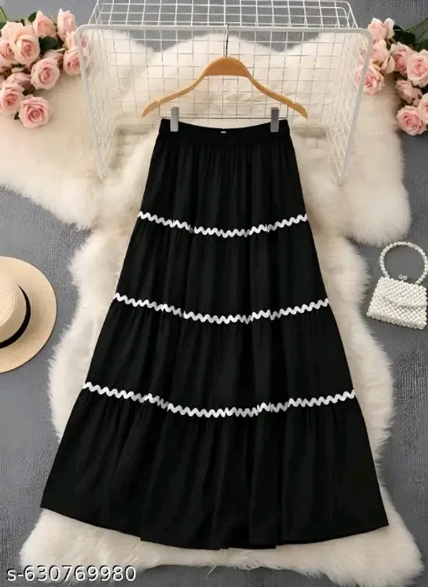 Black_Rayon_Tiered_Flared_Maxi_Skirt_For_Women