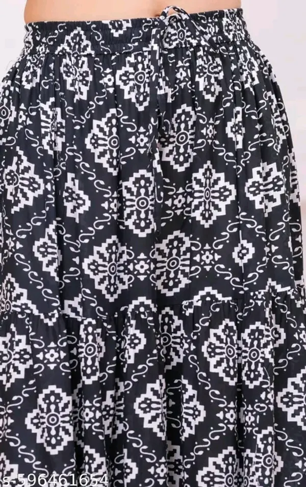 Black_Rayon_Printed_Flared_Maxi_Skirt_For_Women