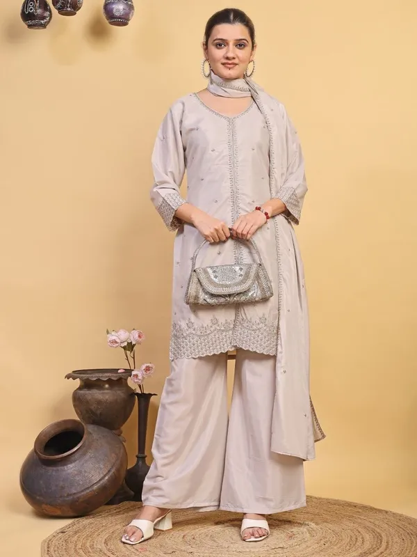 Women’s_Light_Pink_Embroidered_Kurta_Palazzo_&_Dupatta_Set