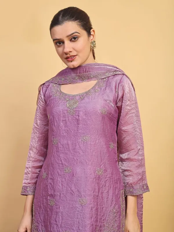 Women’s_Lavender_Purple_Embroidered_Kurta_Palazzo_&_Dupatta_Set