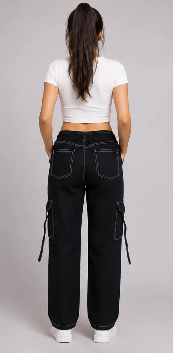Black_Casual_Cargo_Pants_for_Girl