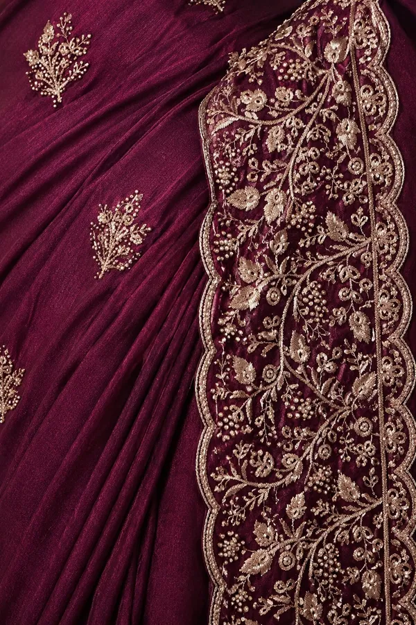 Maroon_Embroidered_Ethnic_Saree_For_Women