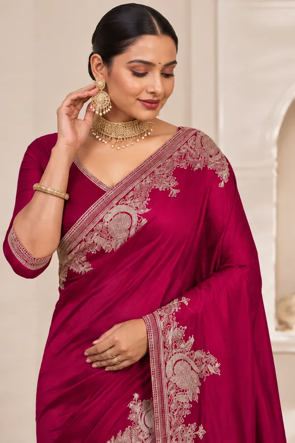 Magenta_Embroidered_Saree_for_Women