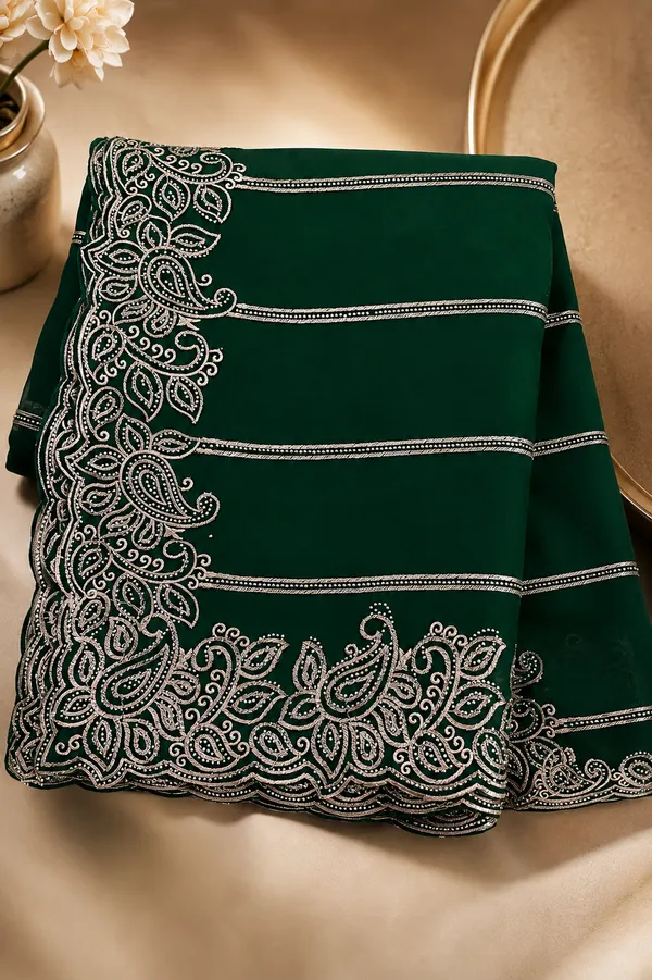 Green_Paisley_Embellished_Saree_for_Women