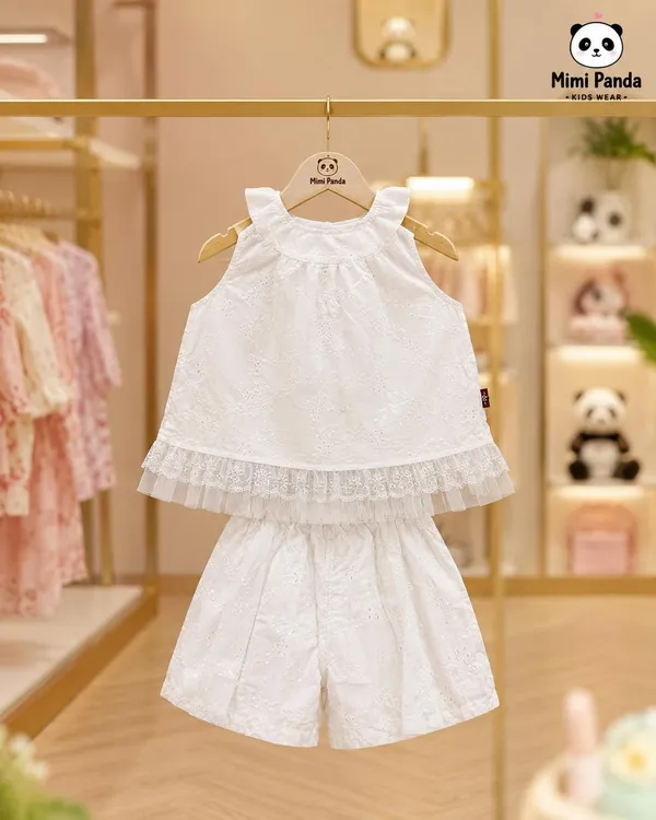 White_Cotton_Blend_Relaxed_Fit_Embroidered_Co_Ord_Set_For_Girls