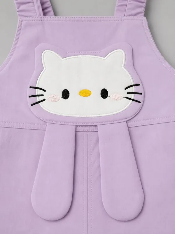 Lavender_Cotton_Blend_Kitty_Applique_Dungaree_Romper_Set_For_Girls