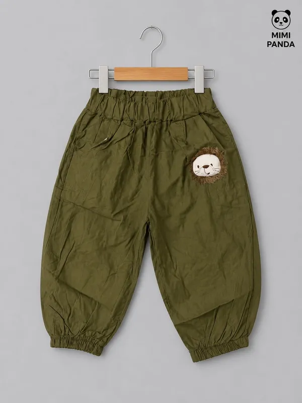 Green_Cotton_Lion_Applique_Shirt_Jogger_3_Piece_Gift_Set_For_Boys