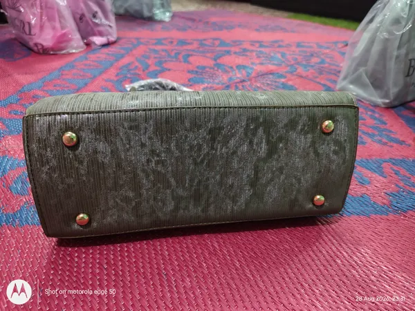 Brown_Textured_Structured_Handbag_for_Women