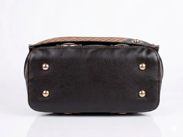 AP_Juniverse_Women_Brown,_Black_Messenger_Bag_()