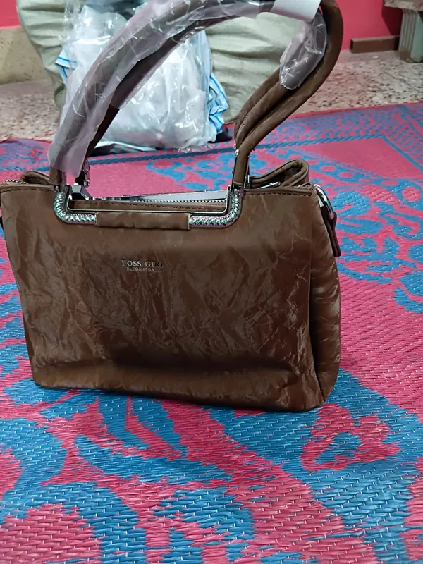 Brown_Synthetic_Leather_Handbag_for_Women