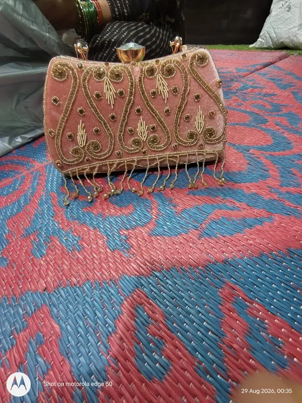 Pink_Velvet_Embroidered_Clutch_Bag_for_Women