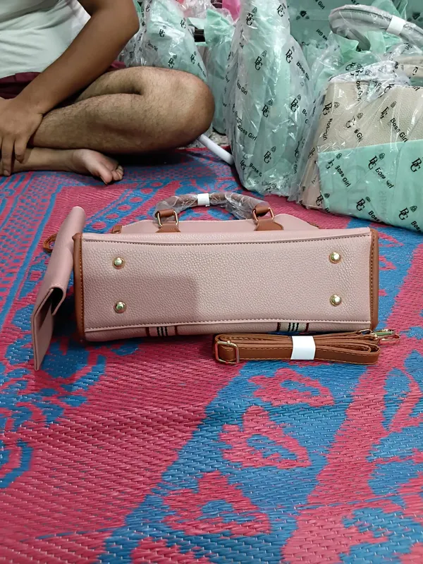 Pink_Structured_Tote_Handbag_Set_for_Women