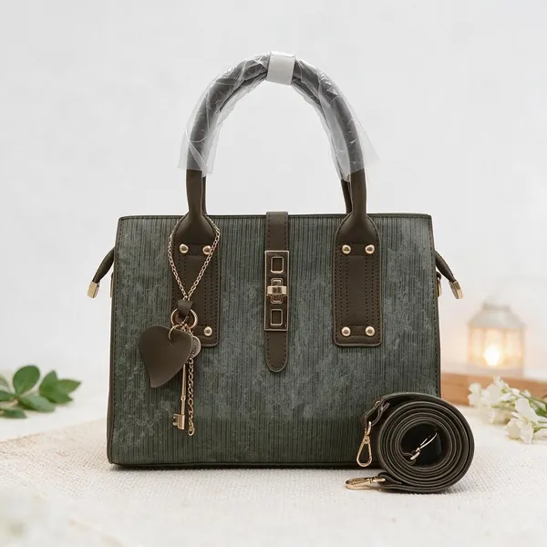 AP_Juniverse_Women_Green_Handbag_()