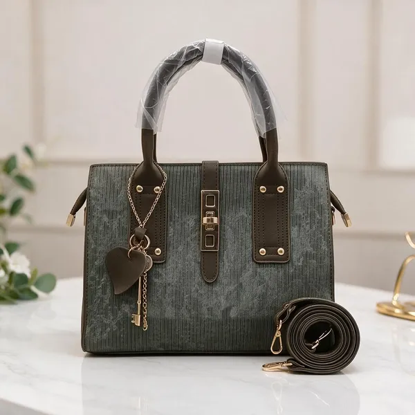 AP_Juniverse_Women_Green_Handbag_()
