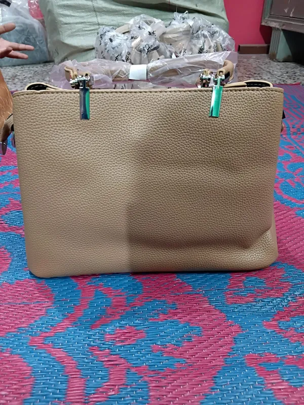 Beige_Textured_Tote_Handbag_for_Women