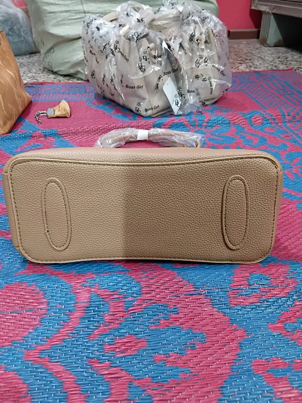 Beige_Textured_Tote_Handbag_for_Women