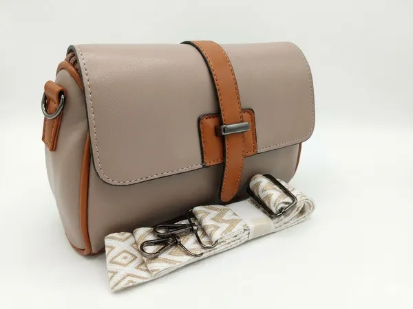 AP_Juniverse_Brown,_White_Sling_Bag_MODERN_SLING_BAG_()