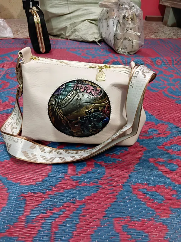 White_Textured_Crossbody_Sling_Bag_for_Women