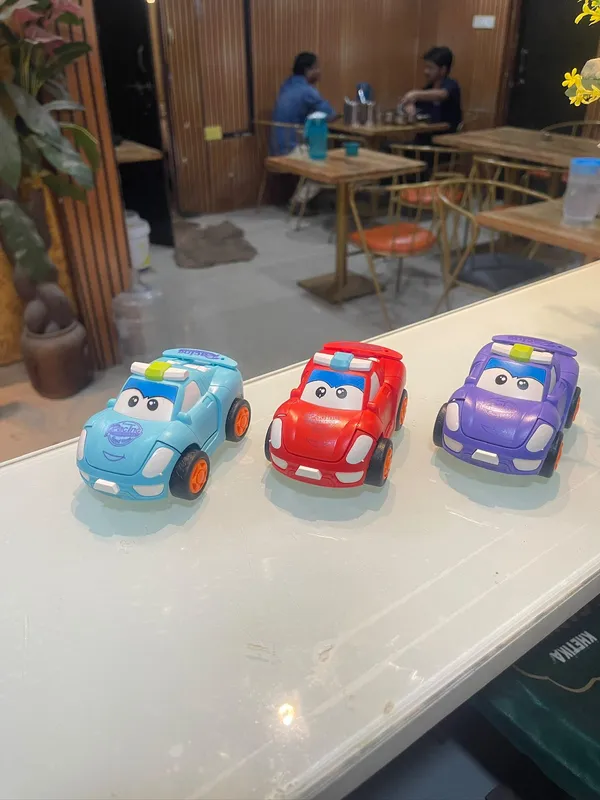 Colorful_Cartoon_Toy_Cars_Set_Of_3