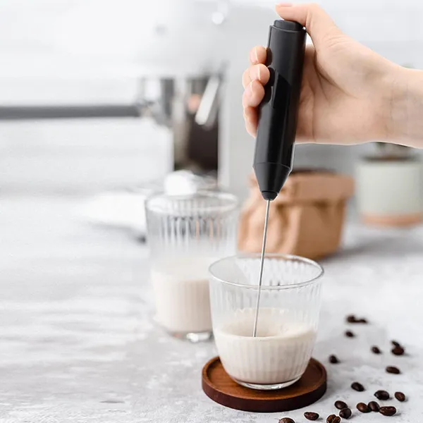 Black_Stainless_Steel_Electric_Milk_Frother_For_Coffee_And_Beverages