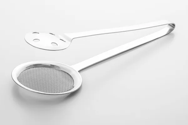 Silver_Stainless_Steel_Serving_Tong_And_Oil_Skimmer_Fryer_Spoon_Set