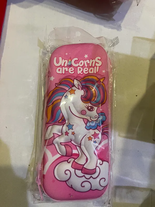 Pink_Plastic_Unicorn_Print_Pencil_Case_For_Kids
