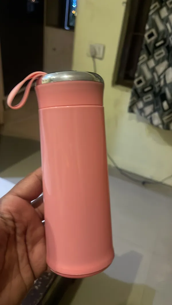 Pink_Plastic_Portable_Water_Bottle_For_Unisex
