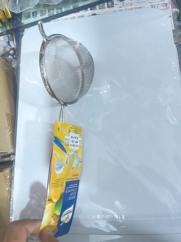 Multicolor_Stainless_Steel_Kitchen_Fine_Mesh_Tea_Strainer