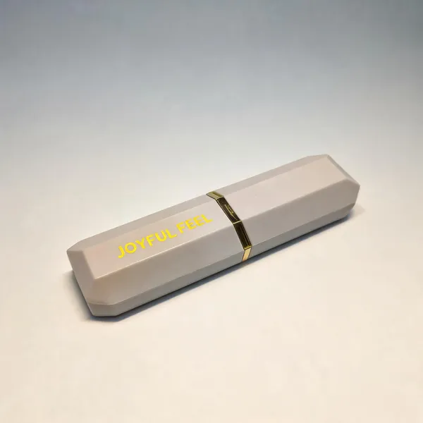 White_And_Olive_Green_Plastic_Portable_Travel_Toothbrush_Storage_Case