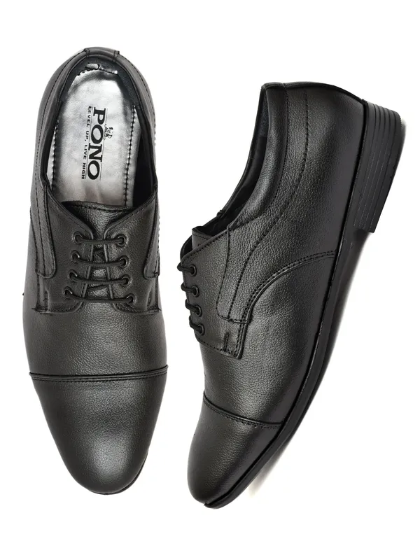 Black_Cap_Toe_Derby_Lace_Up_With_Pebble_Grain_Leather