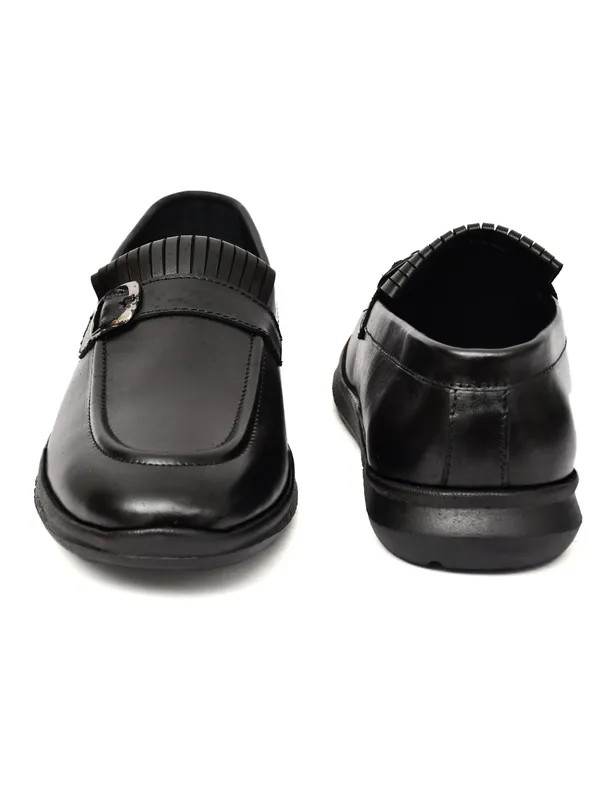 Zero_Gravity_Monarch_Buckle_Loafers_Lightweight_Luxury_For_Everyday_Elegance