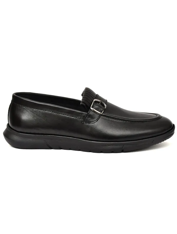 Zero_Gravity_Monarch_Buckle_Loafers_Lightweight_Luxury_For_Everyday_Elegance
