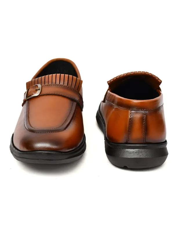 Zero_Gravity_Monarch_Buckle_Loafers_Lightweight_Luxury_For_Everyday_Elegance