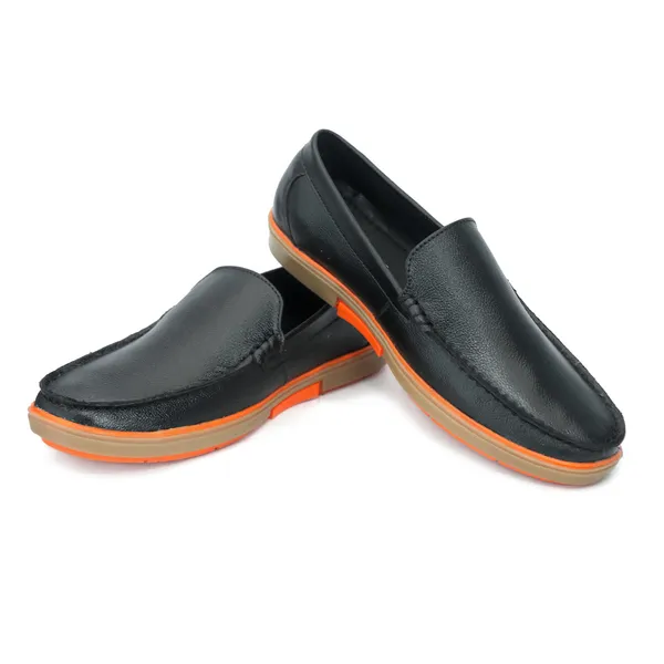 Classic_Black_Leather_Slip_On_Loafers_With_Contrast_Orange_Sole