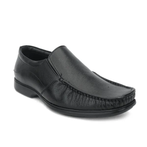 Black_Formal_Slip_On_With_Moccasin_Stitching_And_Ribbed_Sole
