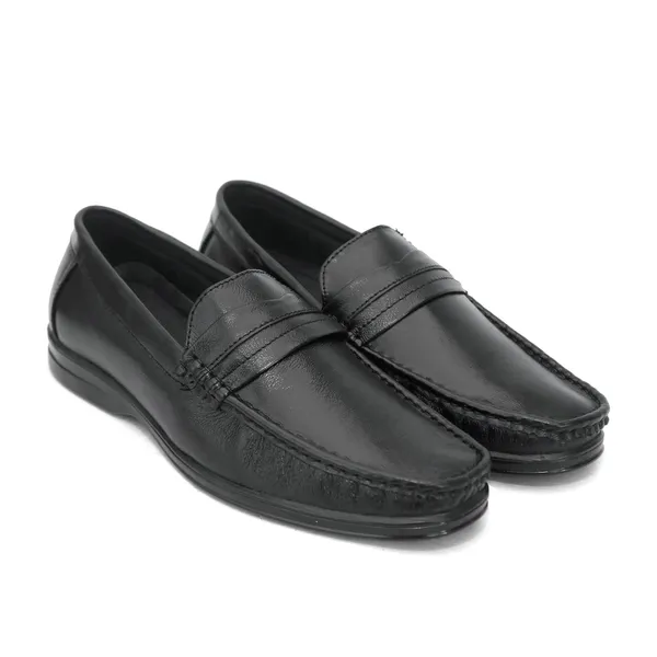 Black_Penny_Loafer_With_Saddle_Strap_And_Moccasin_Stitching