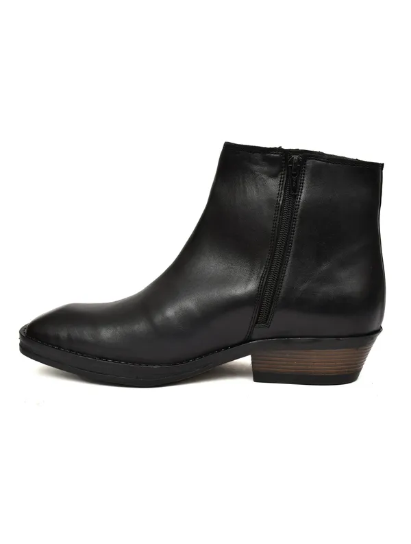Pono_Classic_Black_Leather_Ankle_Boots