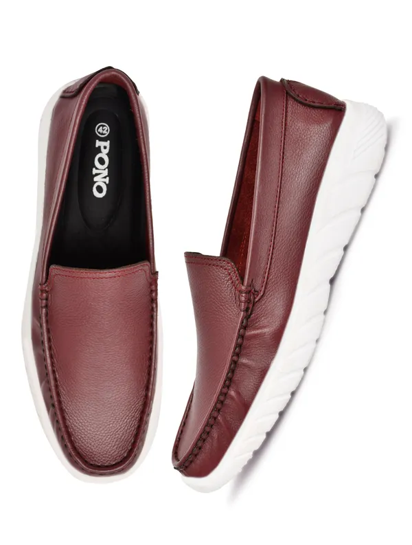 Feather_Light_Cherry_Slip_On_Loafers_For_Men