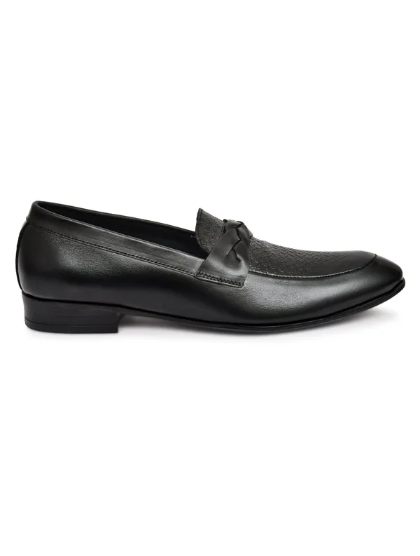 Men_S_Black_Textured_Loafer_Formal_Shoes