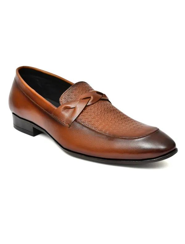 Men_S_Tan_Textured_Loafer_Formal_Shoes