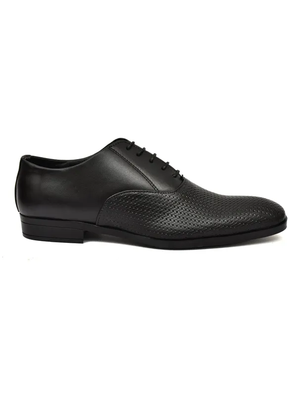 Pono_Men_S_Premium_Black_Textured_Leather_Derby_Formal_Shoes