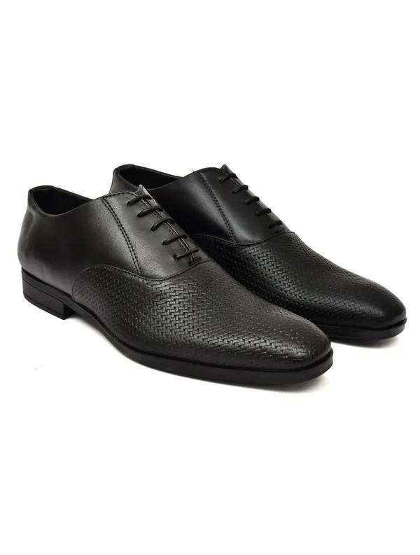 Pono_Men_S_Premium_Black_Textured_Leather_Derby_Formal_Shoes