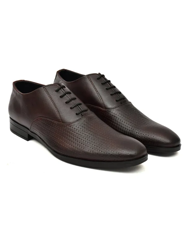 Pono_Men_S_Premium_Brown_Textured_Leather_Derby_Formal_Shoes