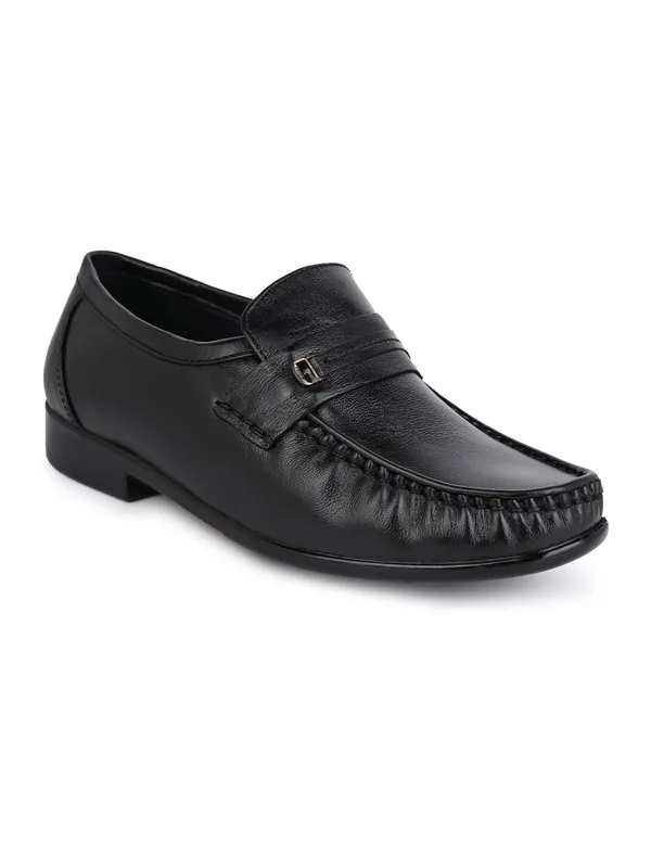 Men_S_Black_Leather_Formal_Loafers_With_Buckle_Detail